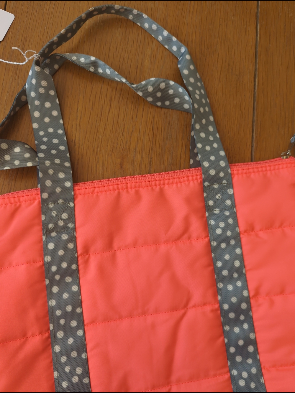 Emma & Chloe Pink Bag 2 Strap Handles Polka Dot Zipper Tote Bag - Picture 6 of 9